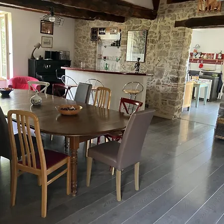 בית נופש Le Secadou Du Mas - Maison En Pierre Avec Piscine Bournazel (Tarn)